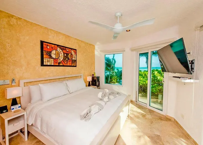 Mar Azul Luxury 6 Bedrooms * Tulum